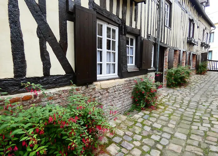 Saint Jean Centre Апартаменты *